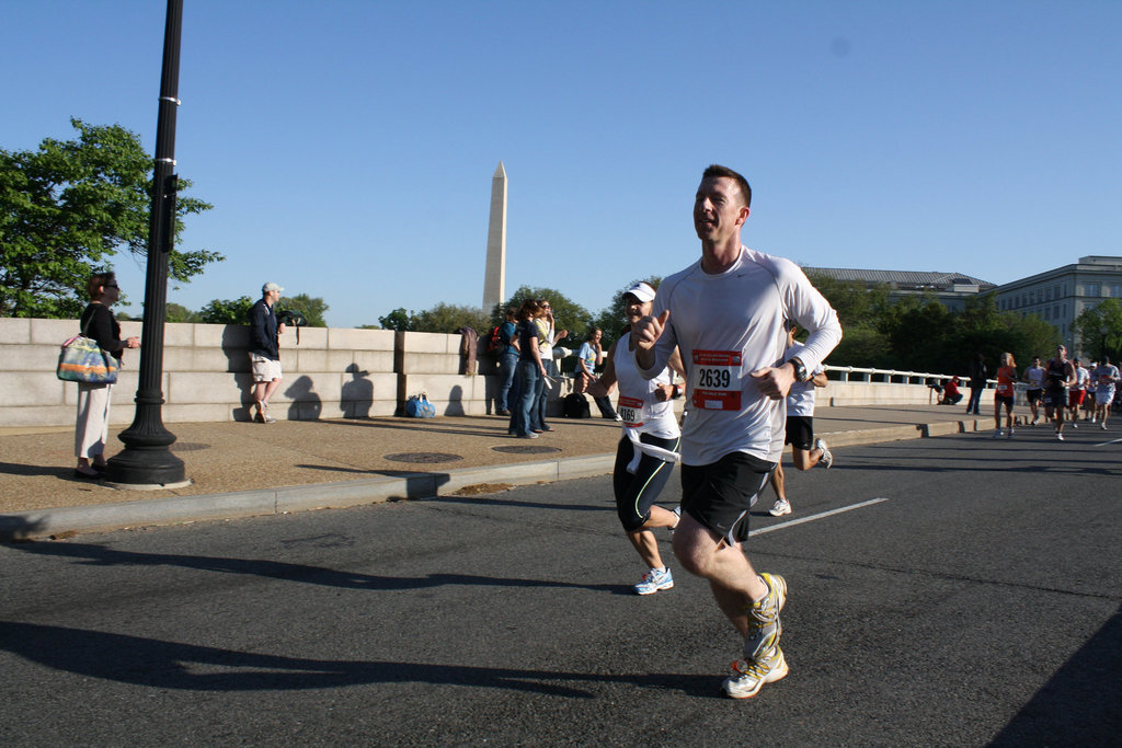 117.NCBF.10MileRun.TidalBasinEast.WDC.11April2010