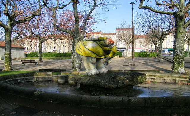 Fontaine ou bassin