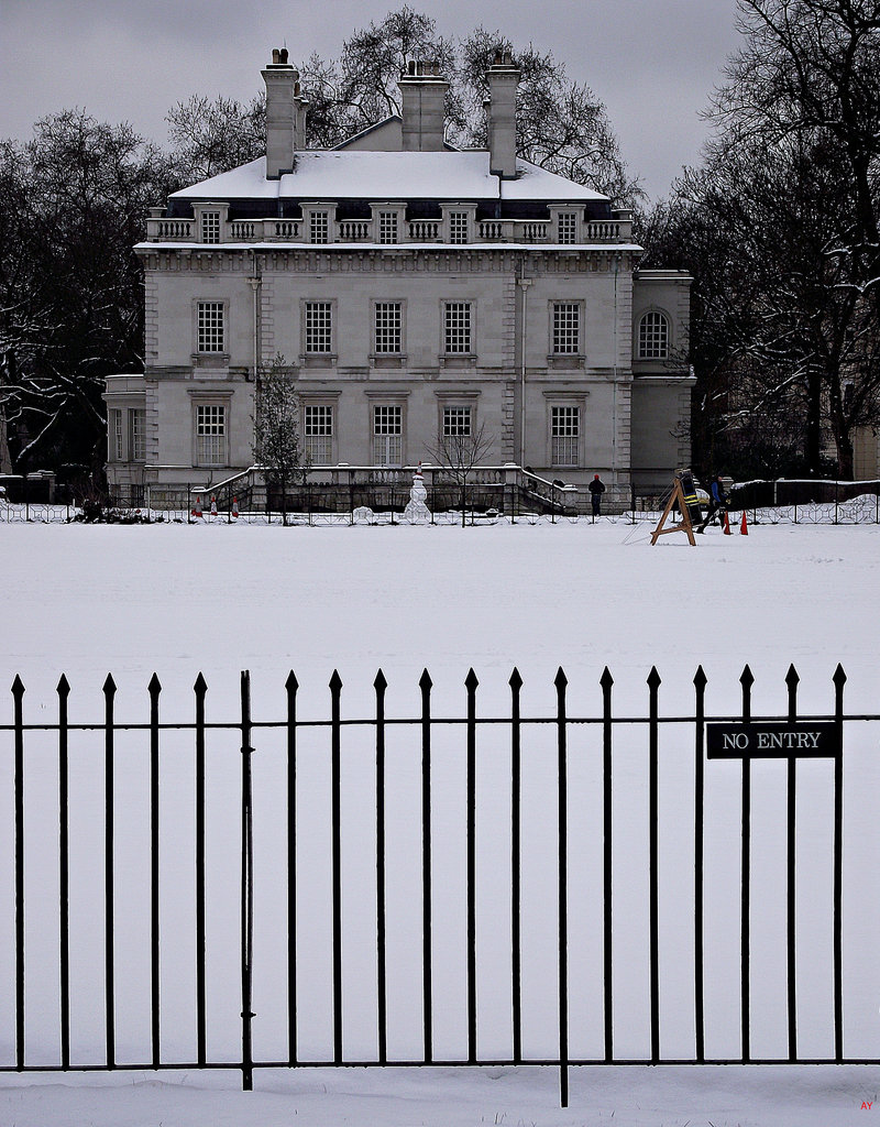 sNOw ENTRY