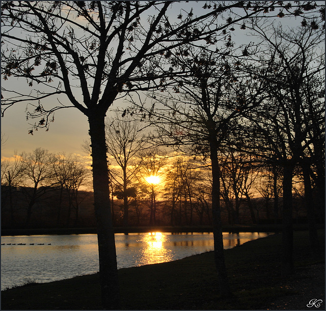 Un soir sur le lac de Belvèze du Razès