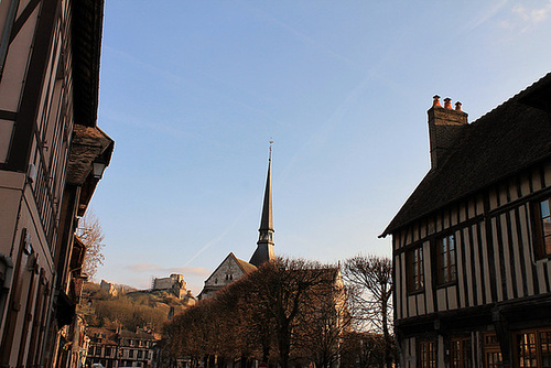 FACADES****