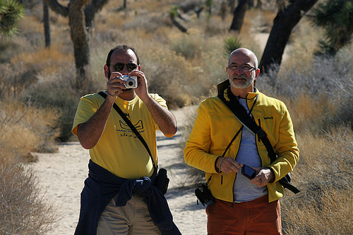Flip & David on their way to Wall Street Mill (2439)