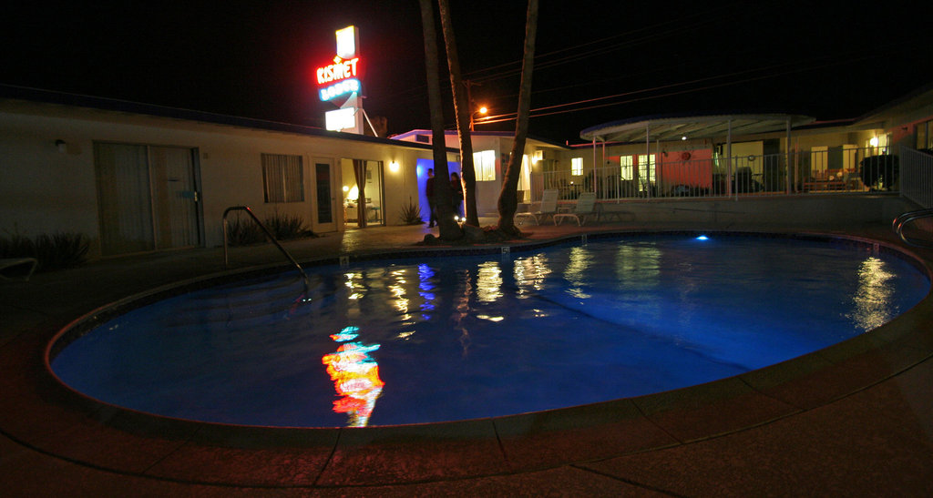 Living Waters Spa (2667)