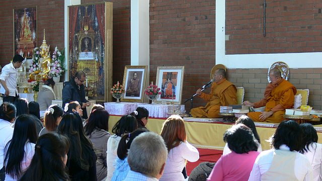 Makha Bucha in der Oberpfalz