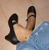 Christiane en talons hauts / In high heels - Tatouage K sur cheville / Ankle K tatoo