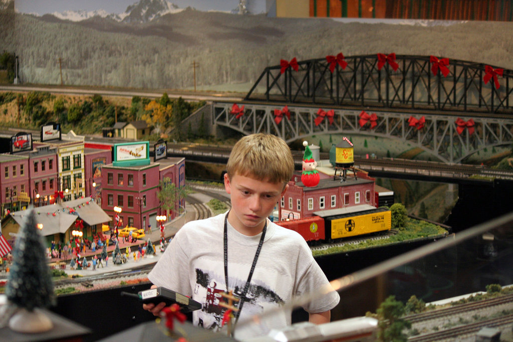 San Diego Model Railroad Museum Christmas Display (2082)