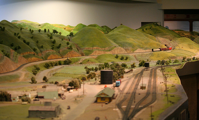 San Diego Model Railroad Museum - Tehachapi (2100)