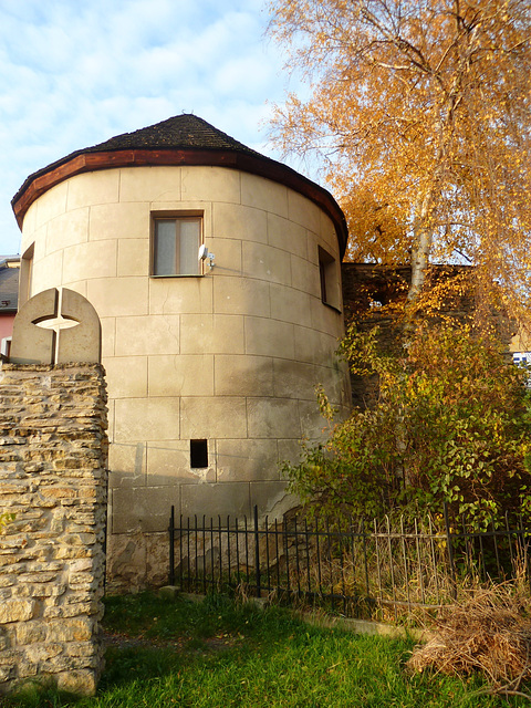 Bastiono kun resto de la remparo en Svitavy