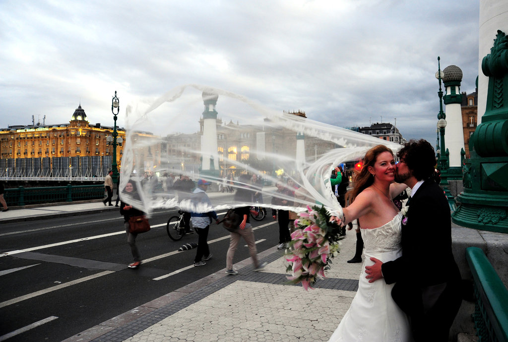 Flying bride