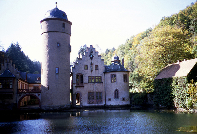 Schloss Mespelbrunn (Diascan)
