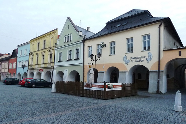 Urbanaj domoj kaj gastejo "Ĉe fantomo" en Svitavy (CZ)