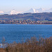 Le lac de Morat et les Alpes bernoises...