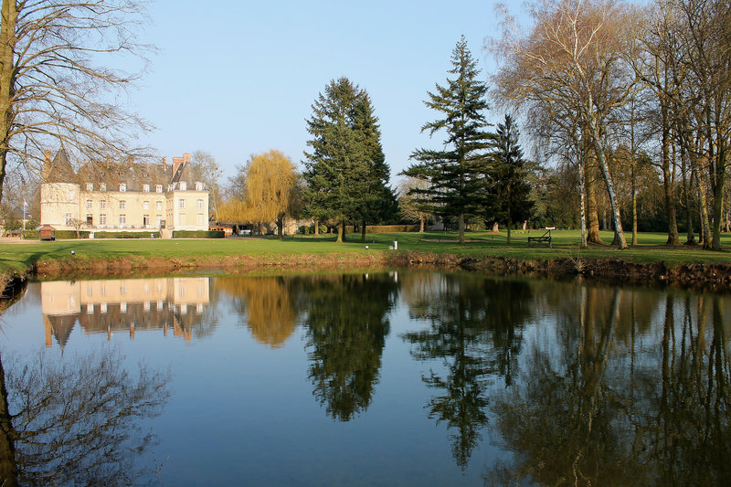 CHATEAU DE BERTICHERES ****