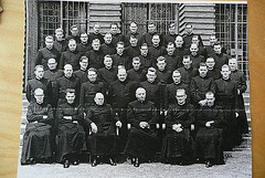 Vor der Priesterweihe 1958 in Paderborn