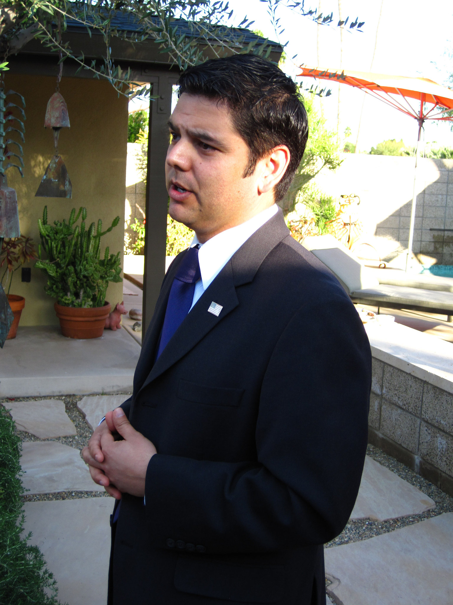 Dr. Raul Ruiz (1981)
