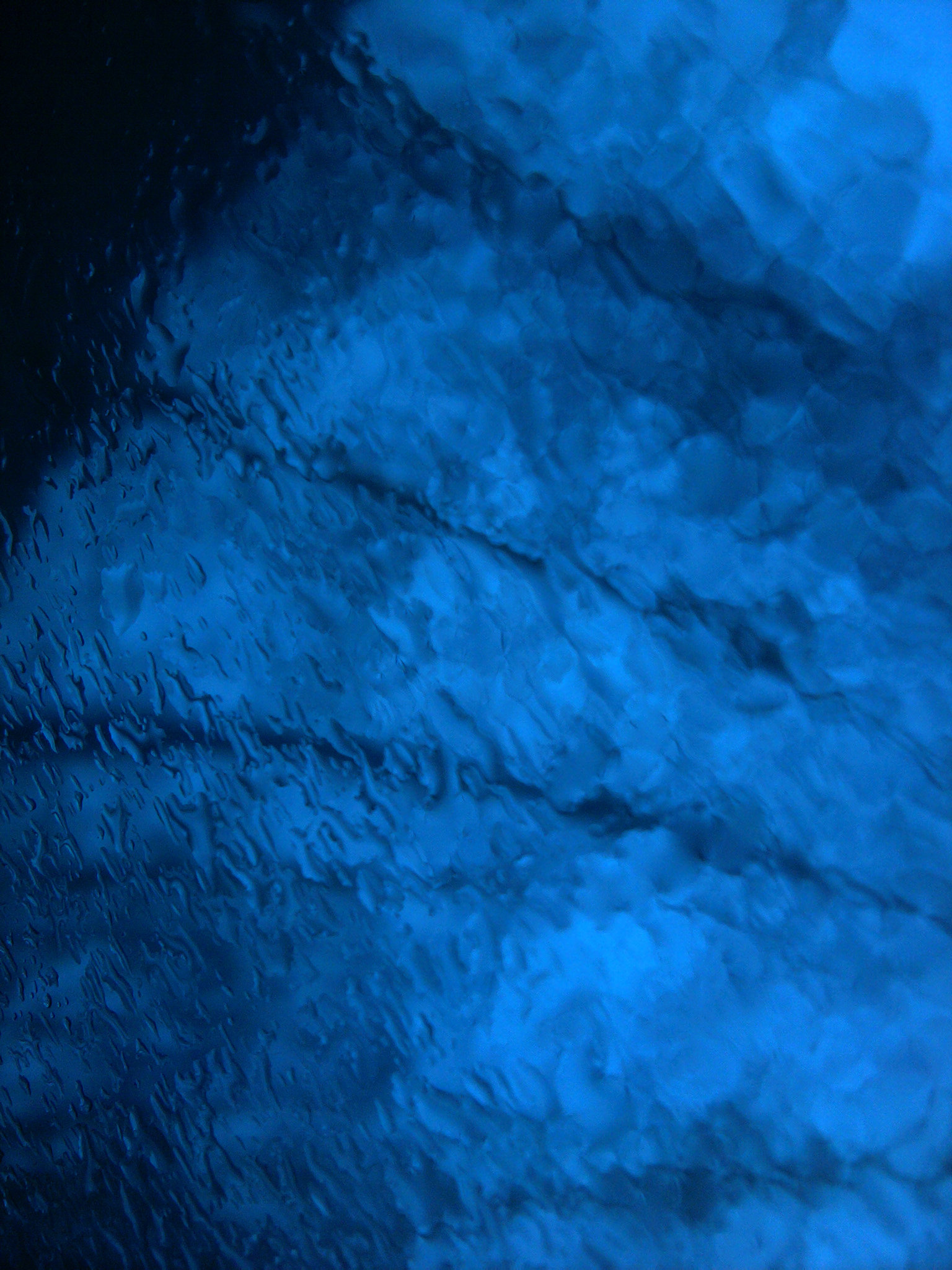 BLEU BLANC sans blanc ROUGE sans rouge
