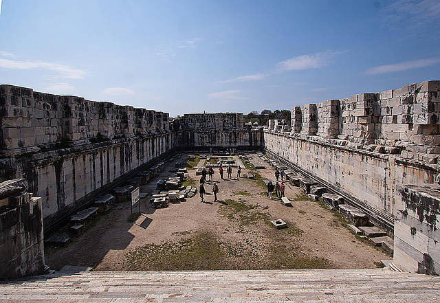 20120315 7762RWw [TR] Didyma, Apollon-Tempel