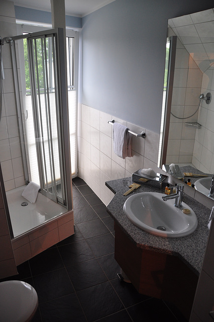 My hotel room in Malchow – bathroom