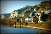 AU BORD DE LA SEINE ***