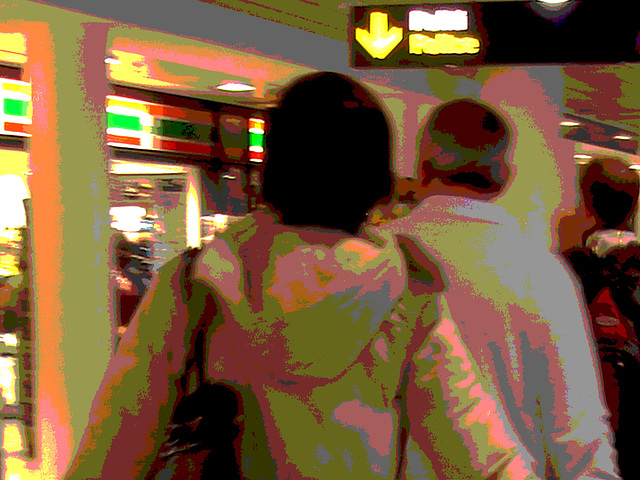 Airport Lady in high heels / Dame d'aéroport en talons hauts -  Copenhague, Danemark / 26 octobre 2008 - Postérisation