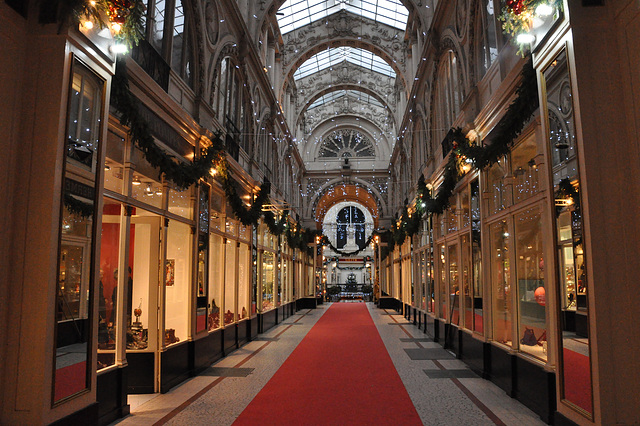 NANTES passage Pommeraye