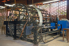 Silk spinning machine