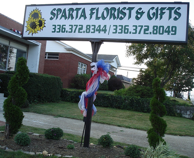 Sparta florist & gifts / Fleurs & cadeaux - july 15th 2010.