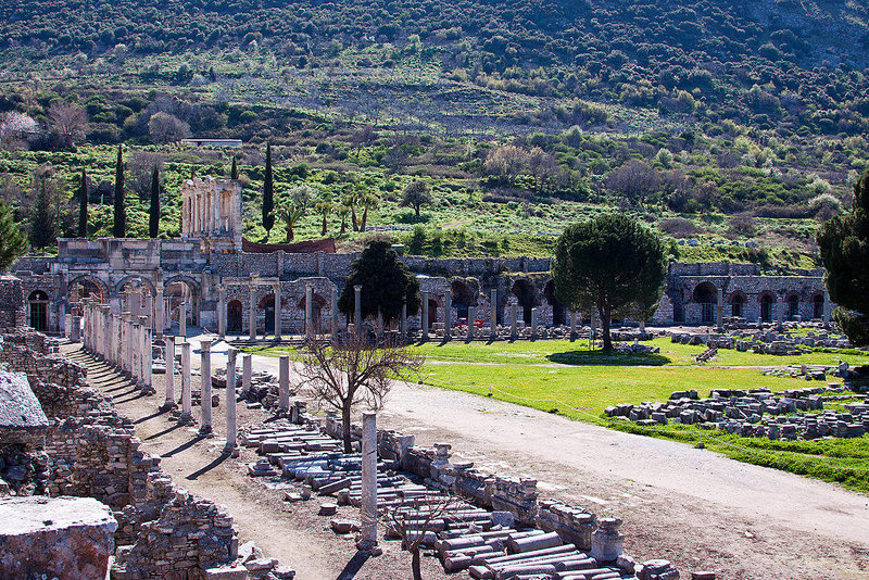 20120319 8070RAw [TR] Ephesos, Untere Agora, Celsus-Bibliothek