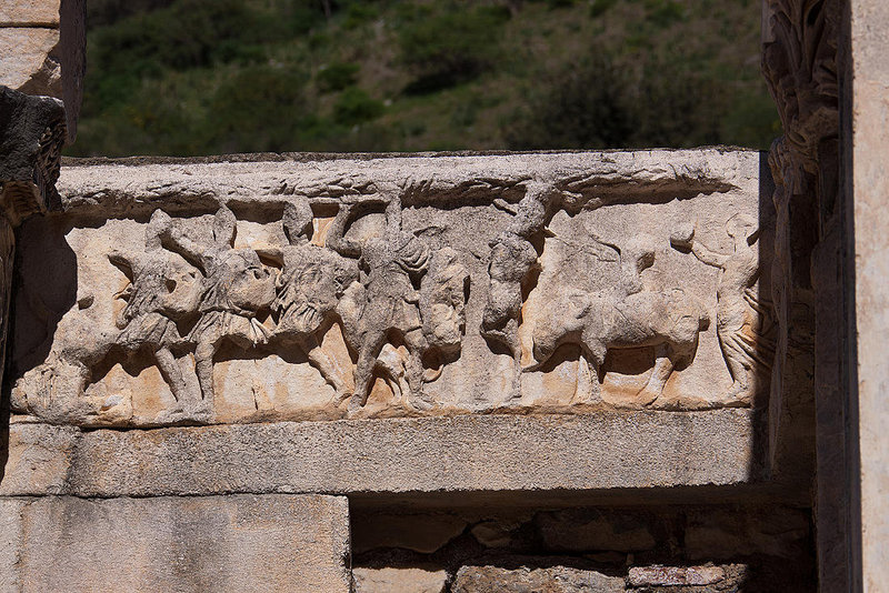 20120319 8062RAw [TR] Ephesos, Hadriantempel