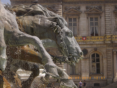 Place des terreaux a Lyon .!
