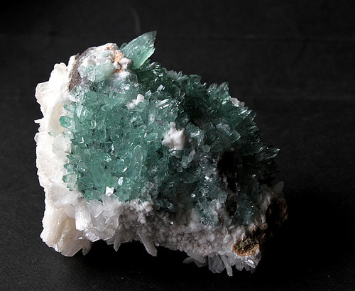 Apophyllite vert-bleu (2)