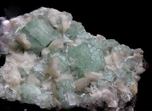 Apophyllite vert pâle