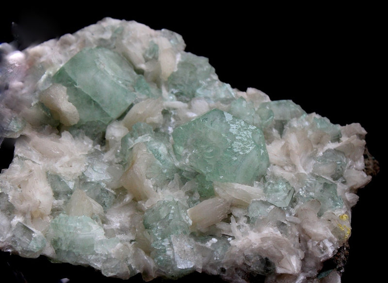 Apophyllite vert pâle