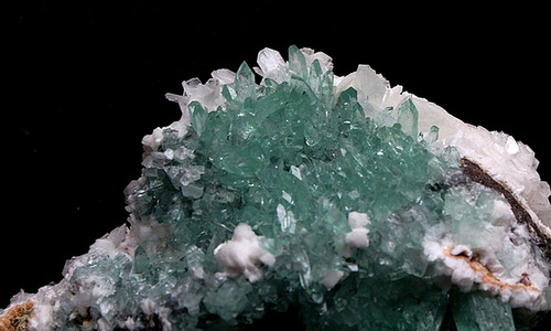 Apophyllite vert-bleu