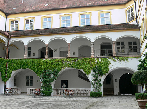 Freising - Bildungszentrum Kardinal-Döpfner-Haus