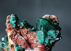 Dioptase (2)