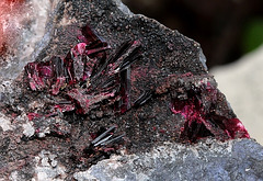 Erythrite