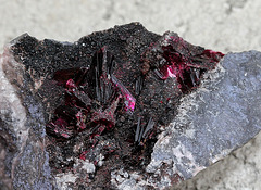 Erythrite (2)