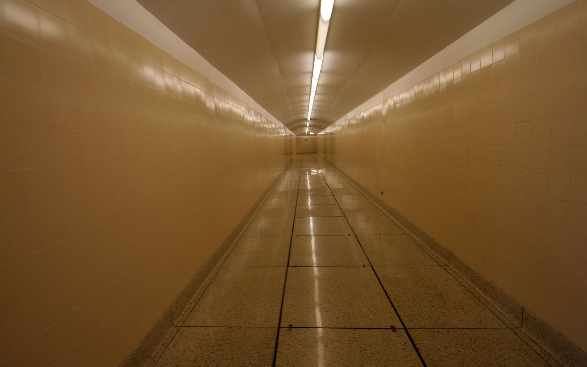 Glen Canyon Dam (4400)