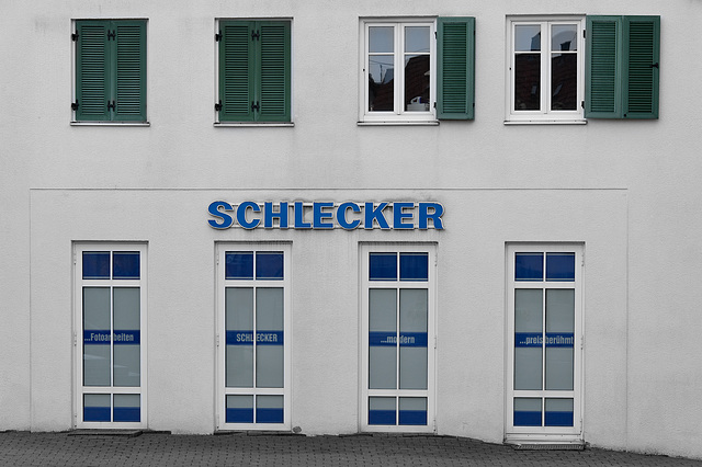 SCHLECKER