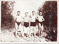 4 friends 1930'  (1)