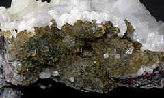 Fluorite jaune et Dolomite blanche