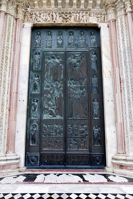 Mittelportal - Dom von Siena
