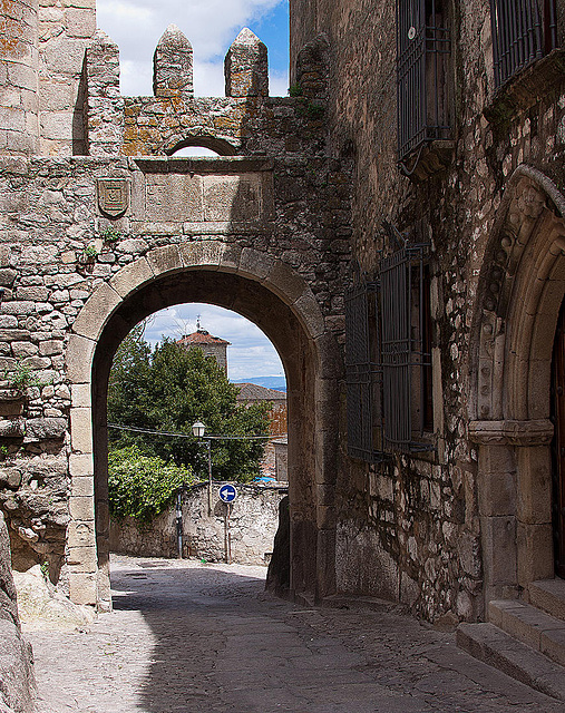 20120506 8988RAw [E] Torbogen, Trujillo