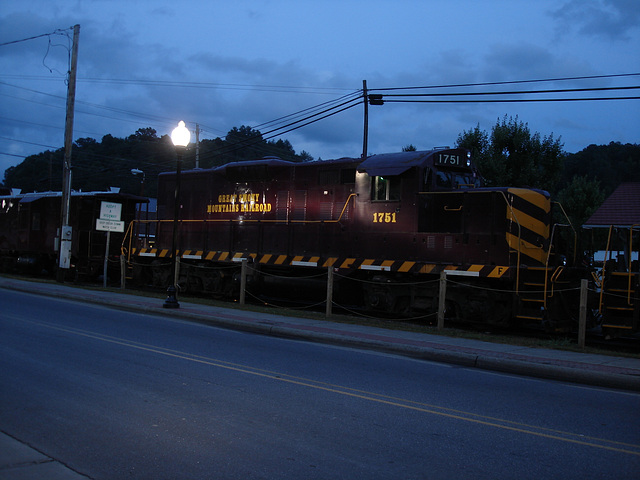 Great smoky mountains railroad / 12 juillet 2010 - Une autre version éclaircie.