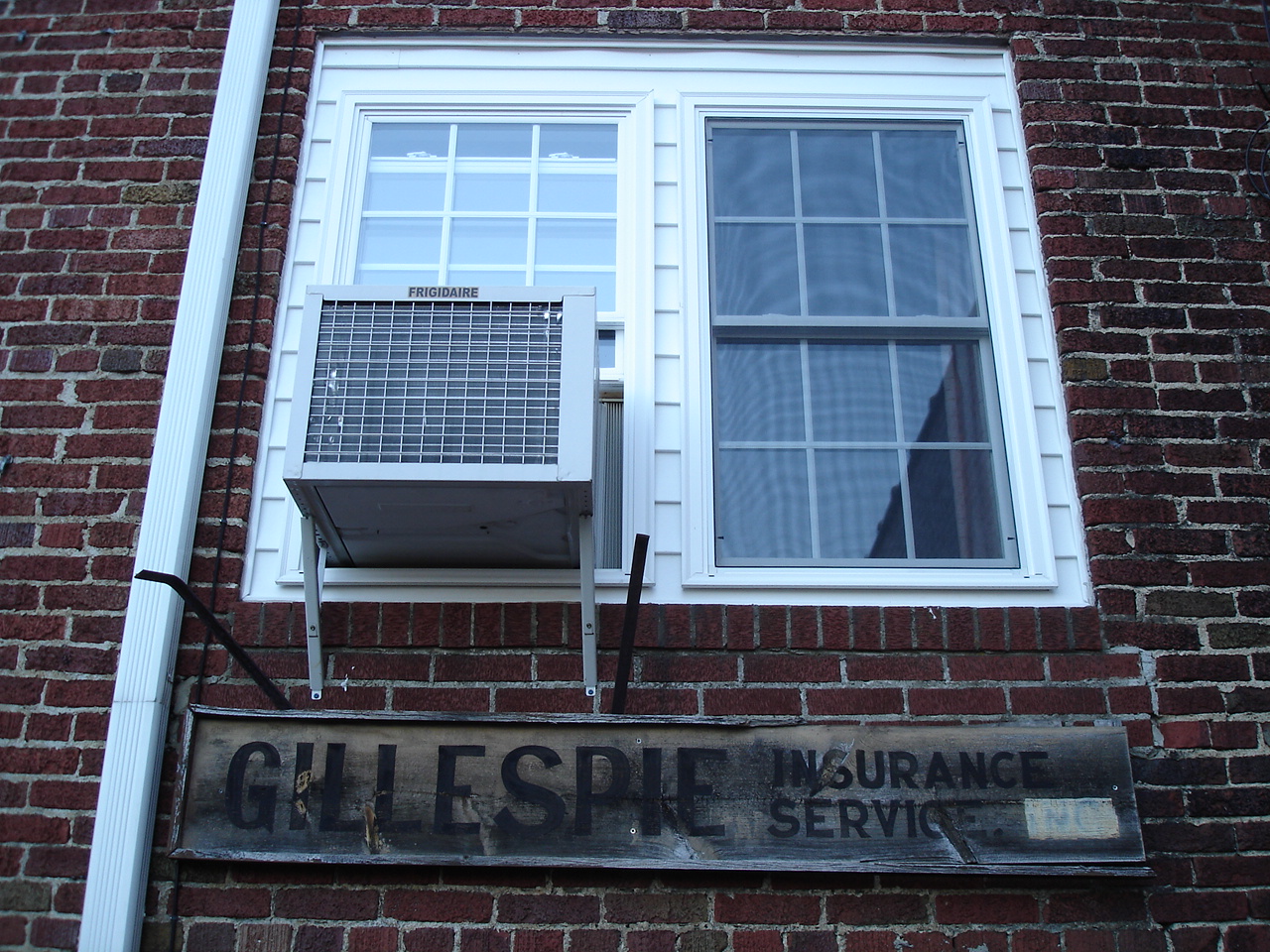 Gillespie insurance service / 15 juillet 2010.