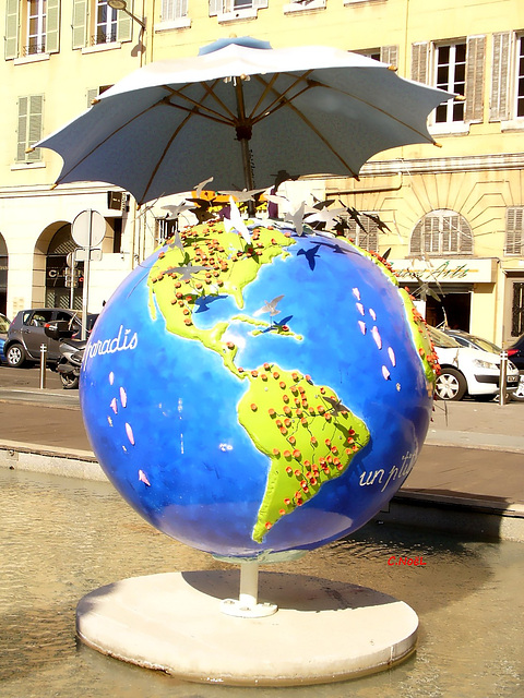 Un petit coin de parapluie, contre un coin de Paradis!