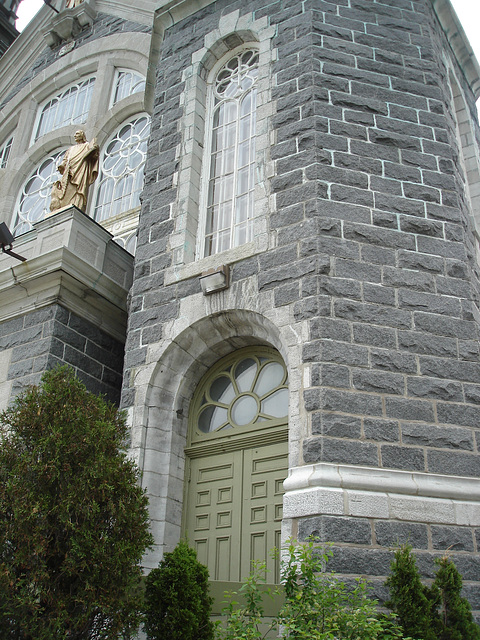 Église St-Dominique est / St-Dominique east church - 29 mai 2010.