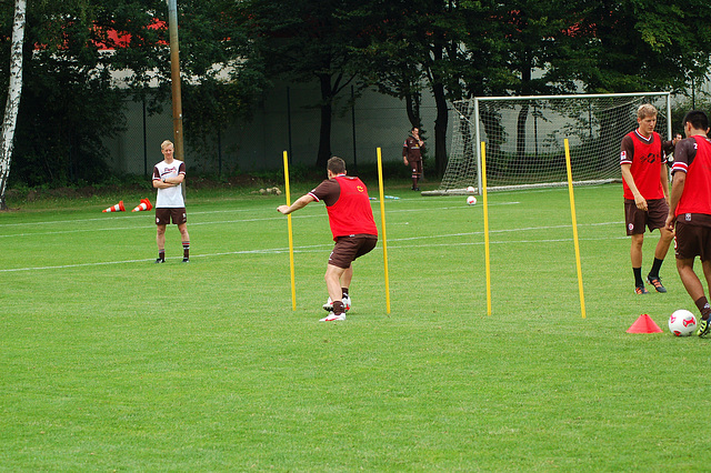 umkurven und dann schießen!