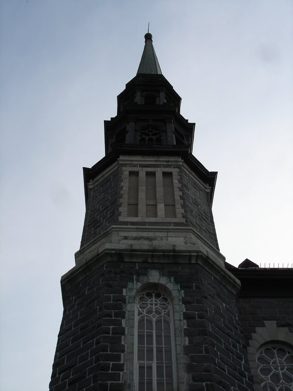 Église St-Dominique est / St-Dominique east church - 29 mai 2010.